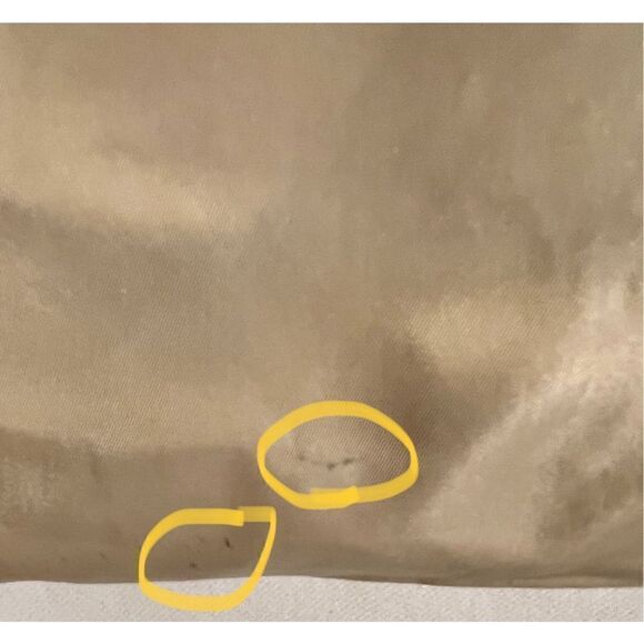 Dooney & Bourke Beige Nylon W/ Brown Leather Strap Zip Top Travel Bag - Picture 12 of 12